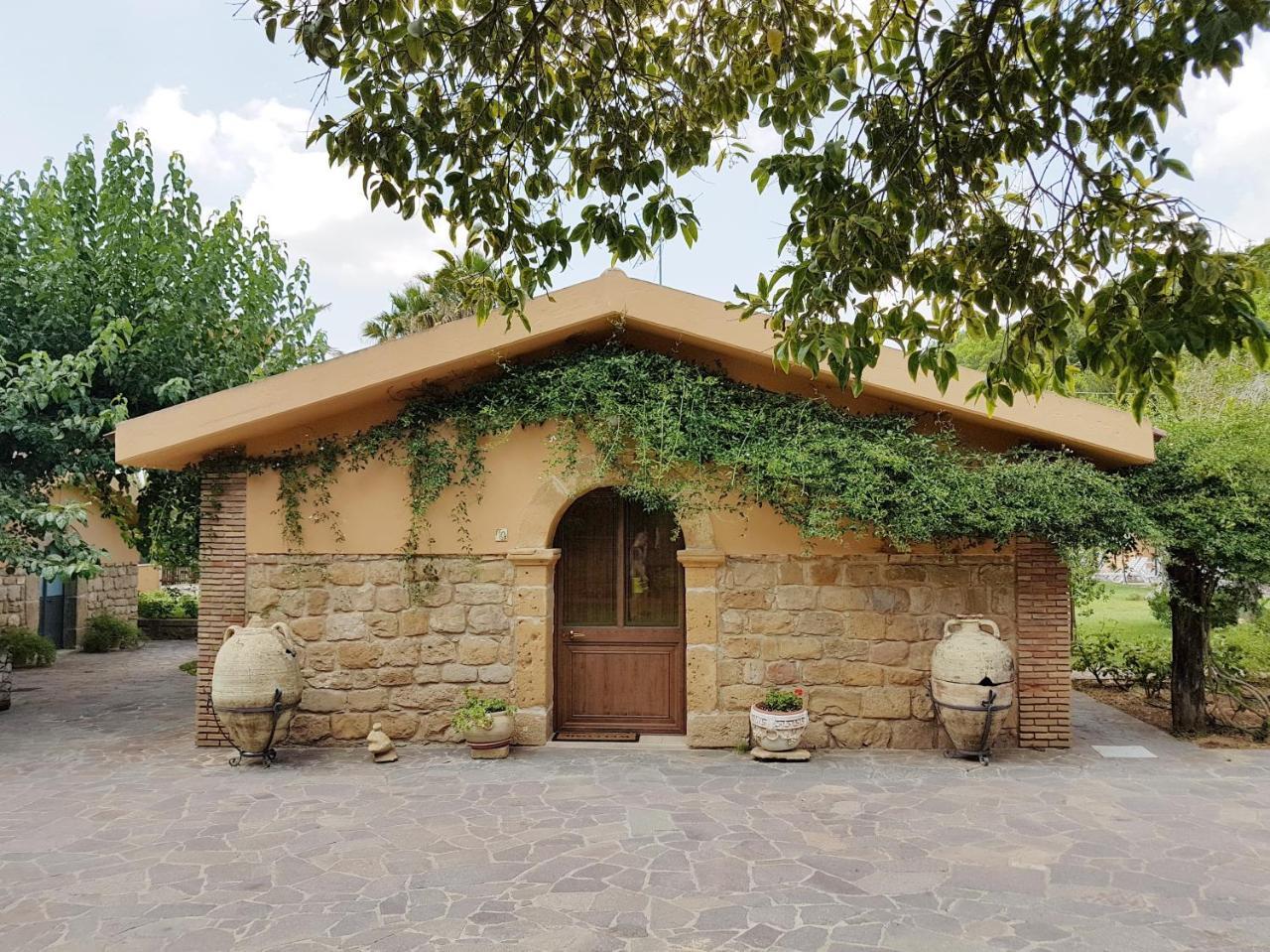 Agriturismo Il Drago Mirabella Imbaccari Exterior photo